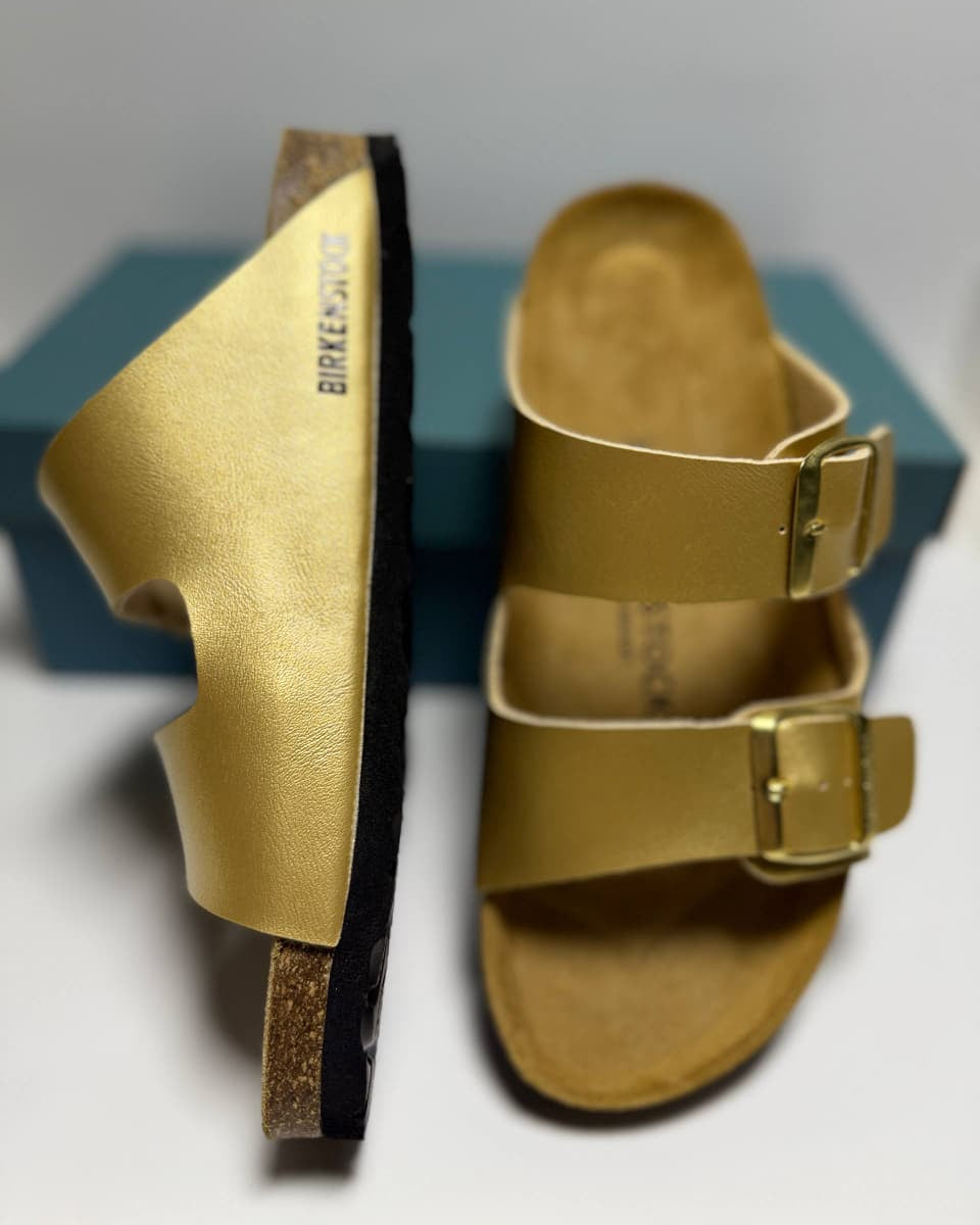 Sandales deux ceintures doree ( cuir)