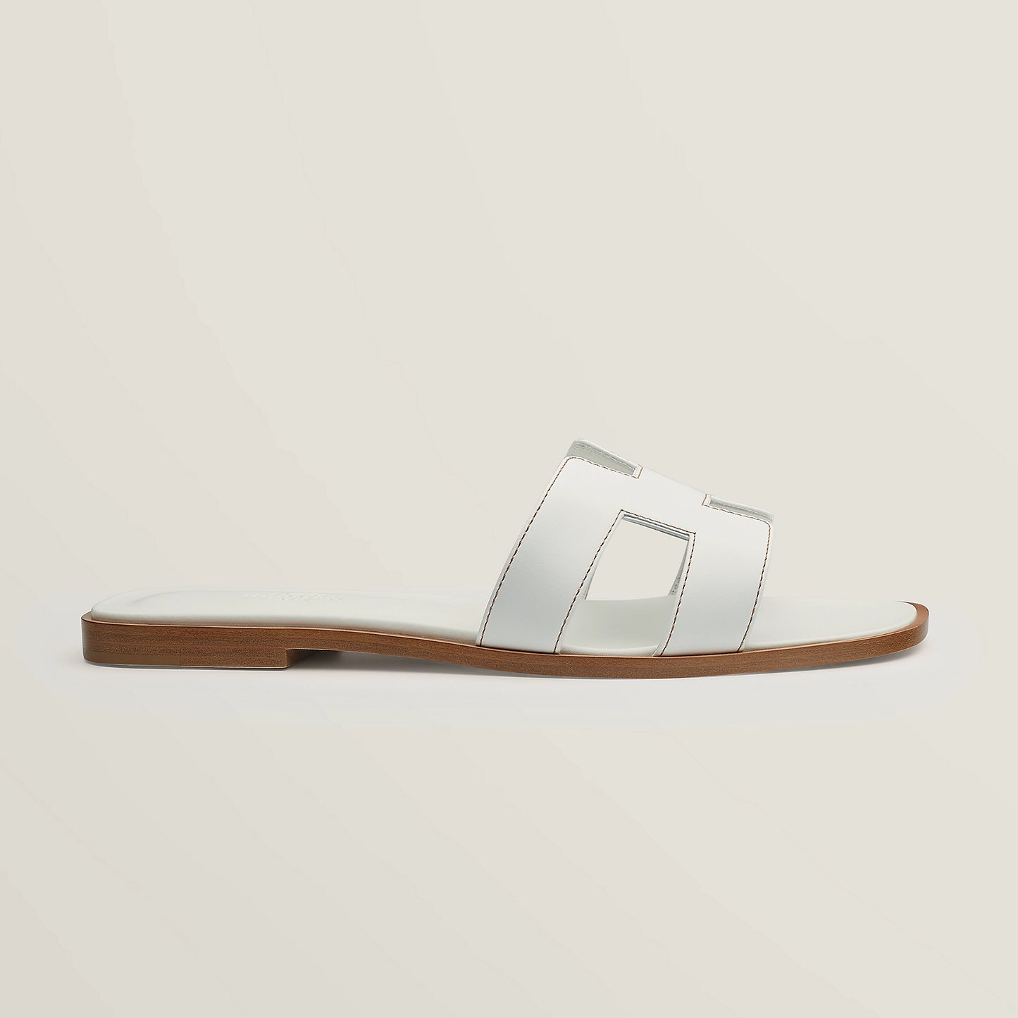 Oran en Cuir Blanc